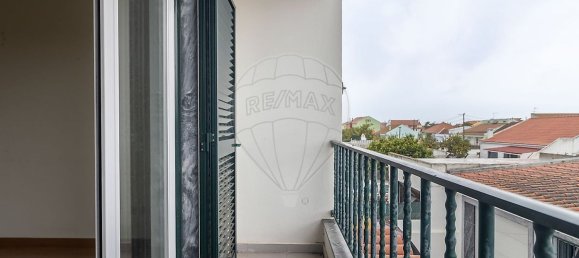 Дом с 4 спальнями в Мойта, Португалия № 181103 45