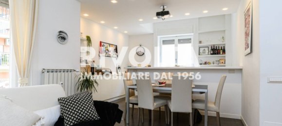 3 rooms House in Rome, Italy No. 381918 3