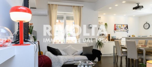 3 rooms House in Rome, Italy No. 381918 10