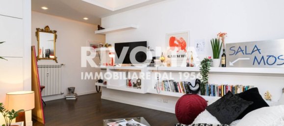 3 rooms House in Rome, Italy No. 381918 2