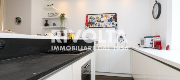 3 rooms House in Rome, Italy No. 381918 5