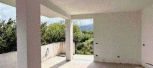 3 rooms Apartment in San Gennaro Vesuviano, Italy No. 268595 3