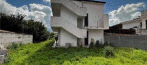 3 rooms Apartment in San Gennaro Vesuviano, Italy No. 268595 16