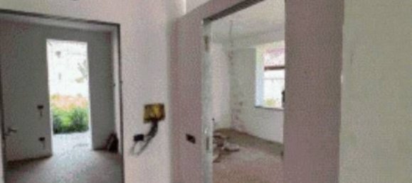 3 rooms Apartment in San Gennaro Vesuviano, Italy No. 268595 10