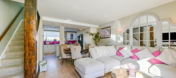 4 غرف نوم تاون هاوس في St Albans, United Kingdom رقم 2426 2