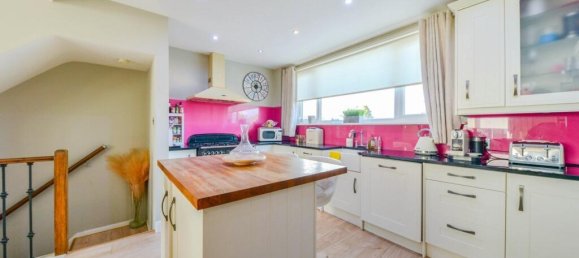 4 غرف نوم تاون هاوس في St Albans, United Kingdom رقم 2426 6