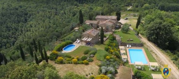 40 rooms Castles in Greve in Chianti, Italy No. 214197 3