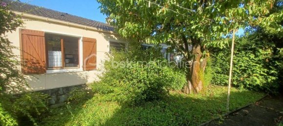 3 bedrooms Villa in Quincy-Voisins, France No. 278853 2
