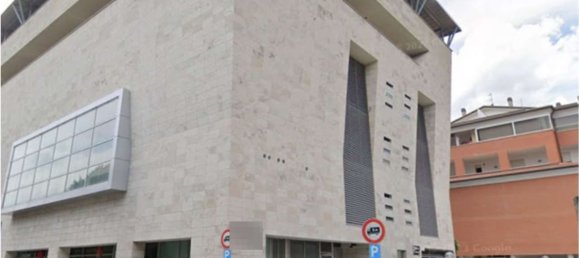 Garagem em Prato, Italy 298 m² N.º 298475 4