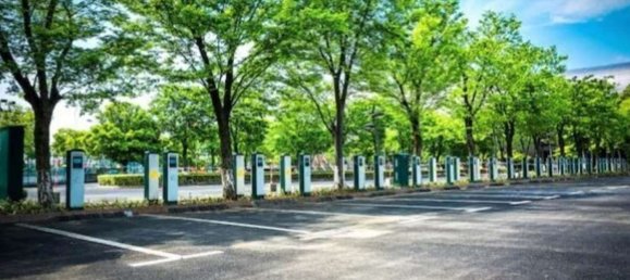 Garagem em Prato, Italy 298 m² N.º 298475 12