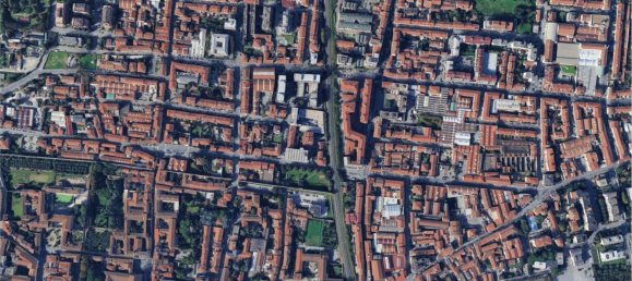 Garagem em Prato, Italy 298 m² N.º 298475 16