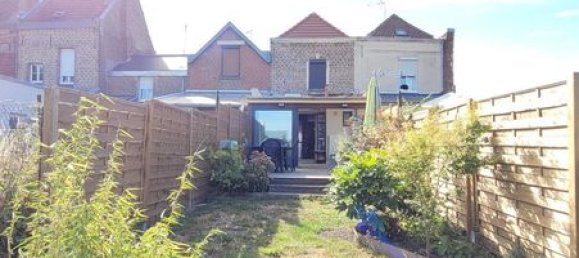 3 Schlafzimmer Haus in Saint-Quentin, France, Nr. 332944 9