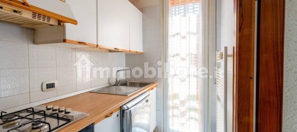 Apartamento de 2 dormitorios en Sasso Marconi, Italy No. 319783 8