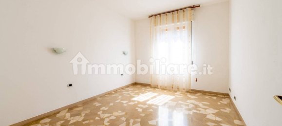 Apartamento de 2 dormitorios en Sasso Marconi, Italy No. 319783 19