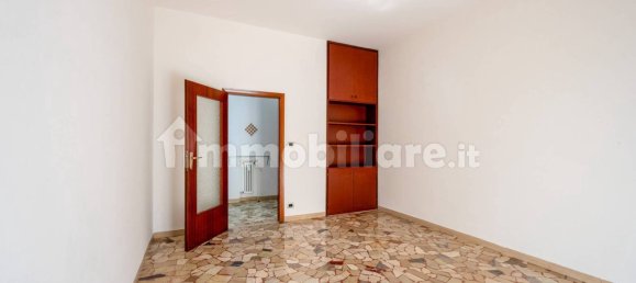 Apartamento de 2 dormitorios en Sasso Marconi, Italy No. 319783 6