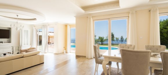 4 bedrooms Villa in Budva, Montenegro No. 262 11