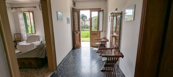 4 bedrooms House in Vedelago, Italy No. 323277 14