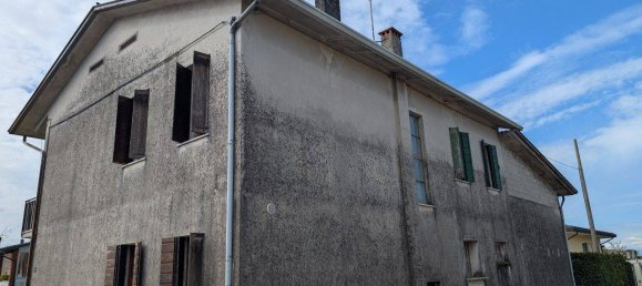 4 bedrooms House in Vedelago, Italy No. 323277 5