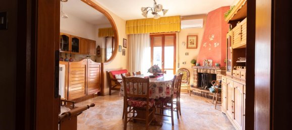4 rooms Villa in Latina, Italy No. 266030 25
