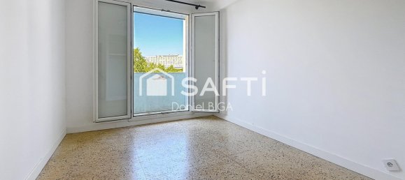 2 bedrooms Apartment in Marseille, France No. 336217 5