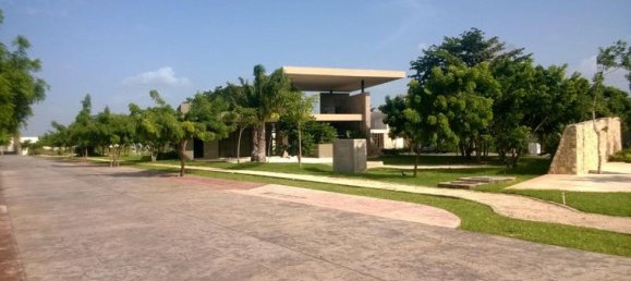  Land in Merida, Mexico No. 119166 2