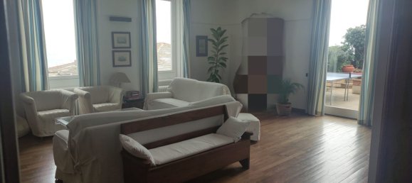 Apartamento de 5 habitaciónes en Arenzano, Italy No. 29892 2
