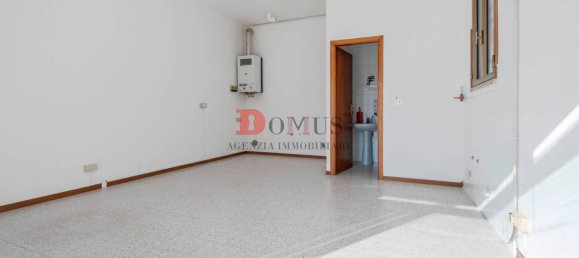 1غرفة عقار تجاري في Castelbelforte, Italy رقم 142134 6