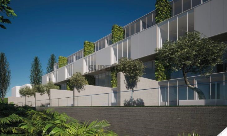 Apartamento T3 em Castêlo da Maia, Portugal N.º 161551