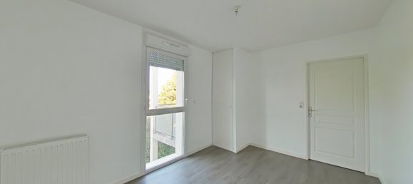 1 bedroom Apartment in Joue-les-Tours, France No. 66913 5