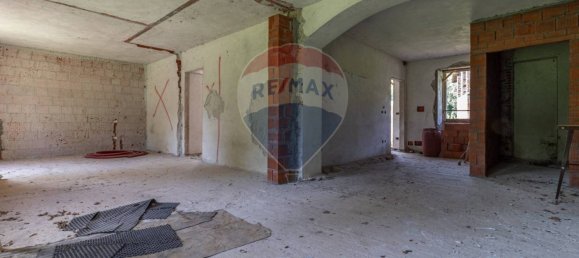 3 bedrooms House in Cossato, Italy No. 77980 26