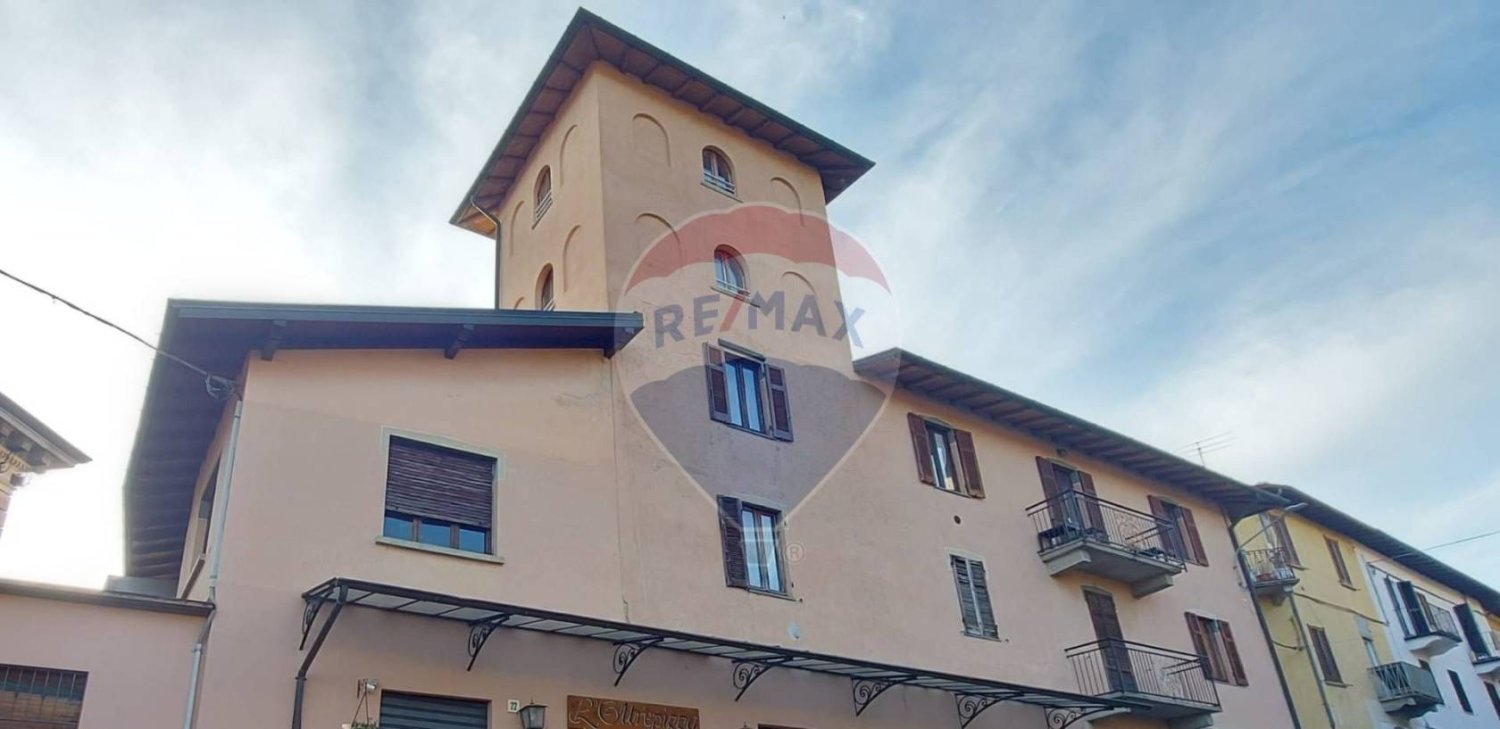 2 bedrooms Apartment in Gemonio, Italy No. 174181