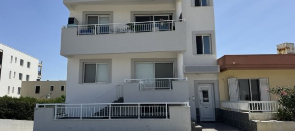 2 bedrooms Apartment in Geroskípou, Cyprus No. 33844 6