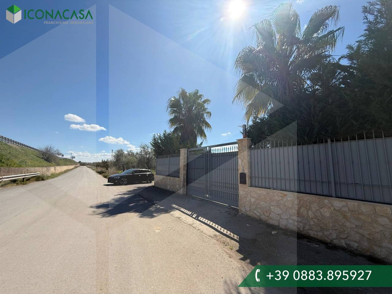 Вилла с 3 комнатами в Барлетта, Италия № 17106