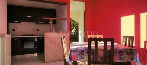 6-Zimmer Haus in L'Aquila, Italy, Nr. 160787 7