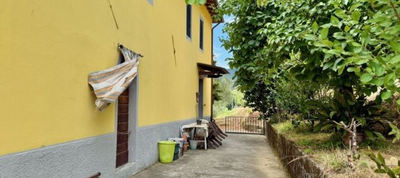Casa de 10 habitaciónes en Lucca, Italy No. 267632 25