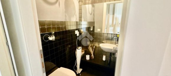 2 Schlafzimmer Wohnung in Rome, Italy, Nr. 329427 12