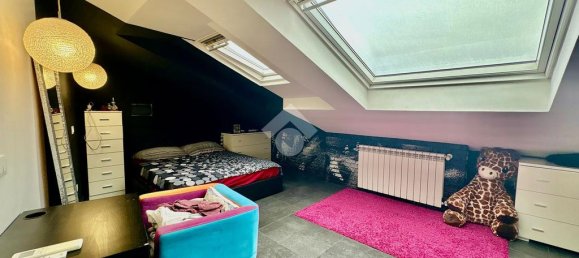 2 Schlafzimmer Wohnung in Rome, Italy, Nr. 329427 9