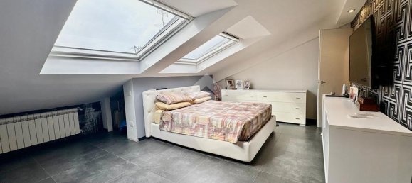 2 Schlafzimmer Wohnung in Rome, Italy, Nr. 329427 6