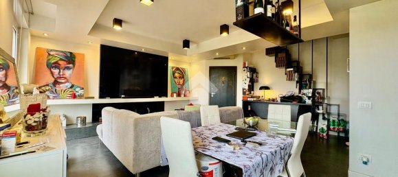 2 Schlafzimmer Wohnung in Rome, Italy, Nr. 329427 4