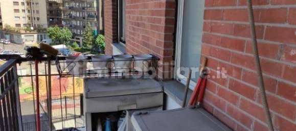 Квартира с 2 спальнями в Чинизелло Бальсамо, Италия № 1996 2