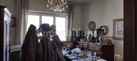 Квартира с 2 спальнями в Чинизелло Бальсамо, Италия № 1996 3