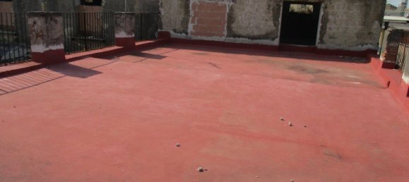 Gebäude in Afragola, Italy 1000m², Nr. 350471 14