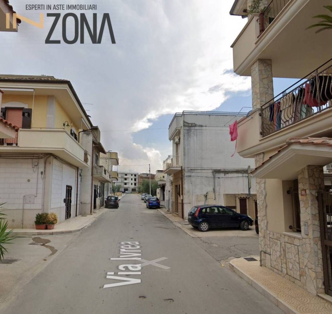 3 bedrooms Apartment in Cerignola, Italy No. 36390