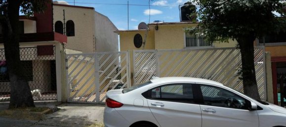 3 bedrooms House in Tlalnepantla, Mexico No. 148424 2