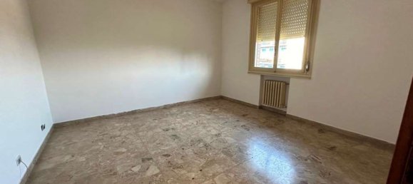 5 bedrooms Apartment in Vignola, Italy No. 347651 10