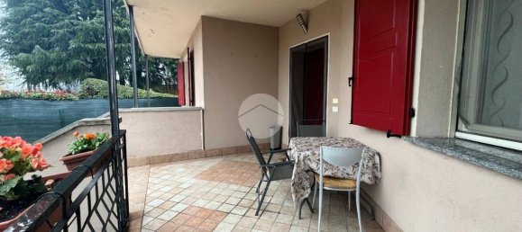 2 bedrooms Villa in Pontoglio, Italy No. 2335 9
