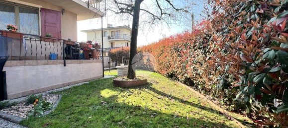 2 bedrooms Villa in Pontoglio, Italy No. 2335 5