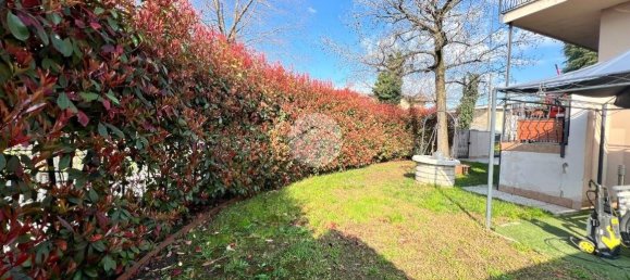 2 bedrooms Villa in Pontoglio, Italy No. 2335 8