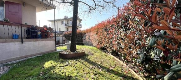 2 bedrooms Villa in Pontoglio, Italy No. 2335 6