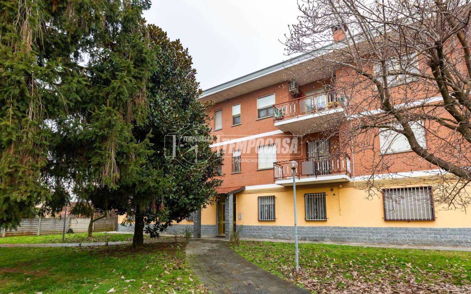 2 bedrooms Apartment in Poirino, Italy No. 144116